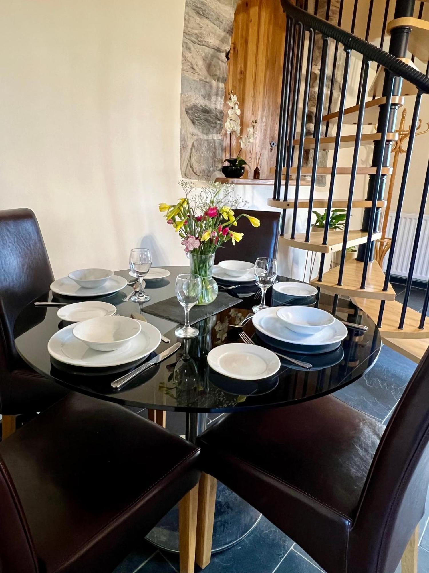Dolgun Uchaf Historic B&B And Cottages In Snowdonia Dolgellau Esterno foto
